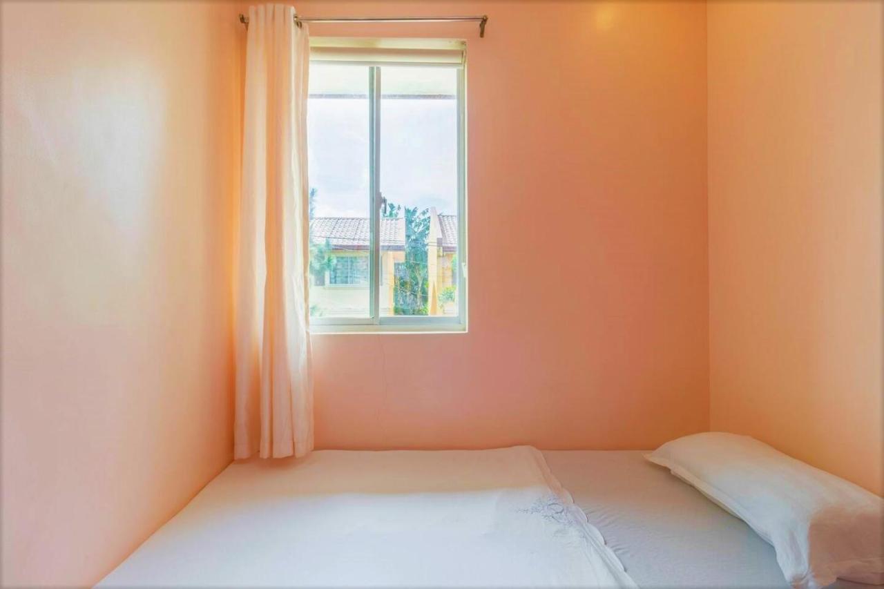 Brew Home Bacolod - 3 Bedroom House Buitenkant foto