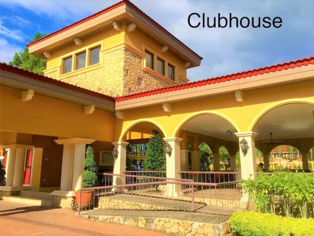 Brew Home Bacolod - 3 Bedroom House Buitenkant foto